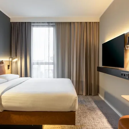 Hotell Moxy 3*
